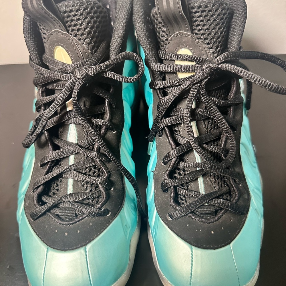 Nike Foamposite Pro GS Island Green sneakers in size 5.5Y - Preowned - Picture 11 of 16